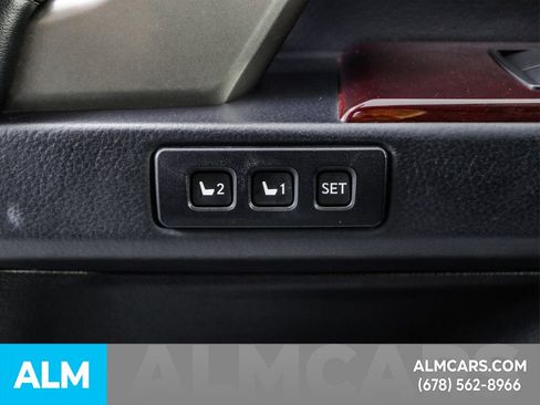 Used 2019 Lexus GX 460 image 54