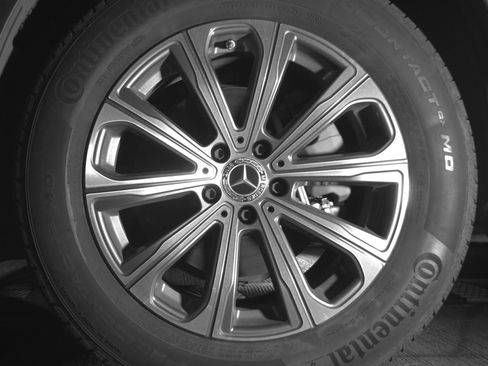 Used 2024 Mercedes-Benz GLC 300 GLC 300 image 12