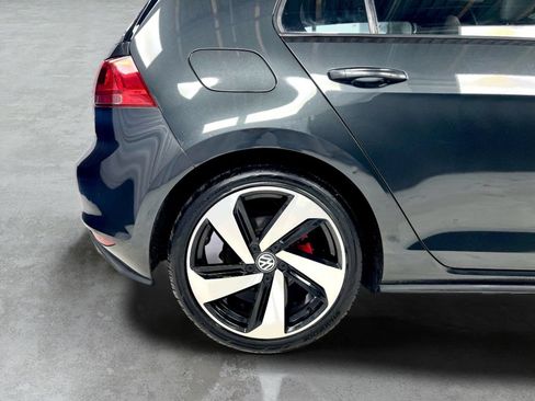 Used 2016 Volkswagen GTI SE w/ Lighting Package (SEL) FWD image 36
