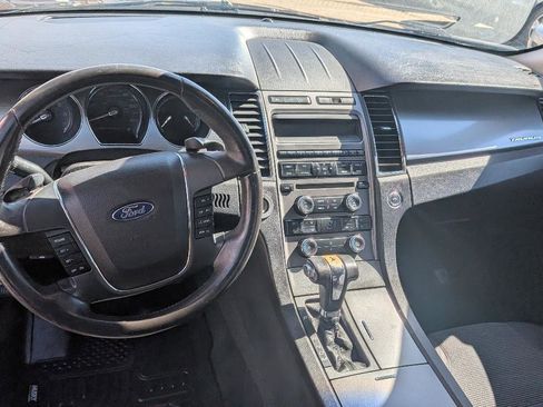 Used 2012 Ford Taurus SEL image 11