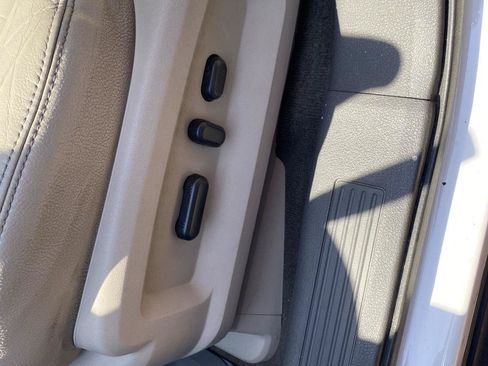 Used 2012 Ford Edge SEL FWD image 10