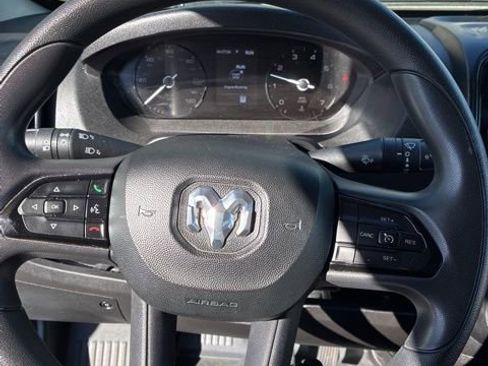 Used 2023 RAM ProMaster 2500 FWD image 32