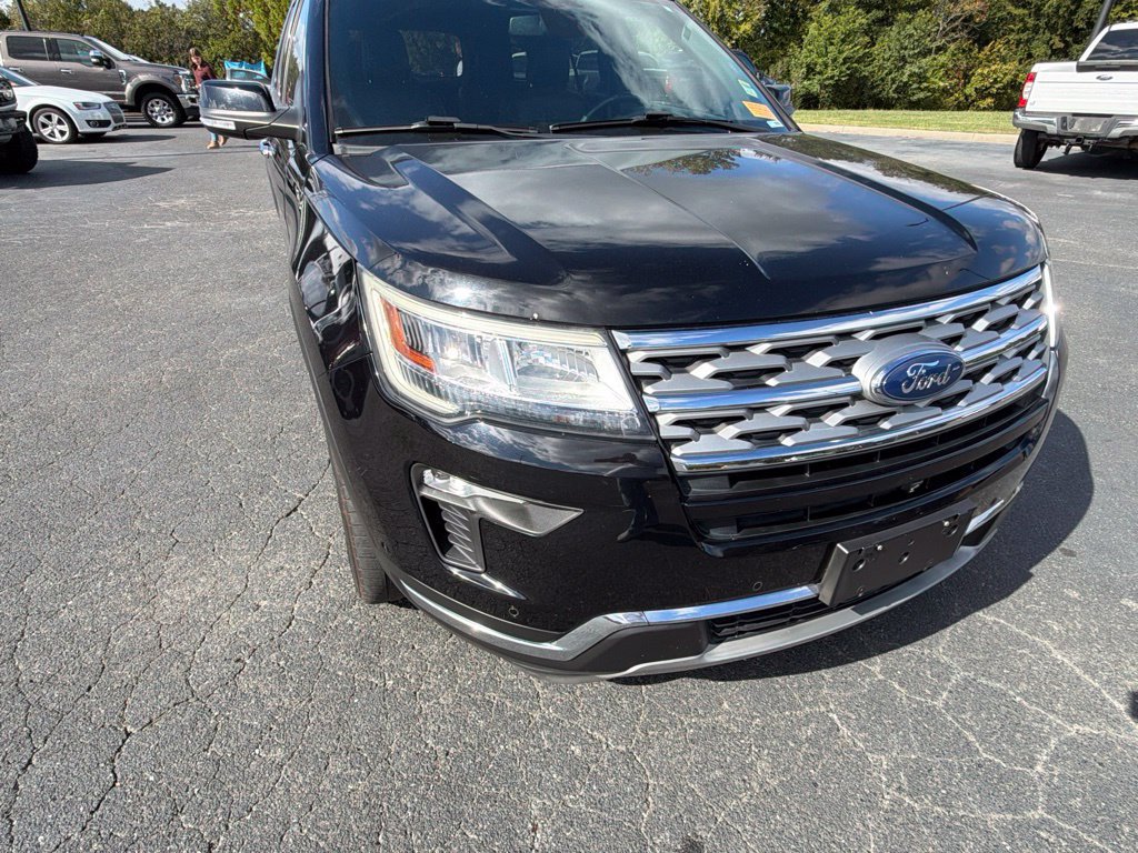 Used 2018 Ford Explorer Limited w/ Equipment Group 301A FWD image 28