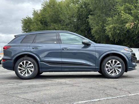 New 2027 Audi Q6 e-tron Premium AWD/4WD image 3