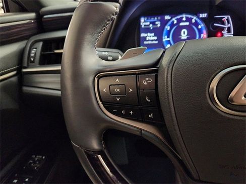 Used 2020 Lexus ES 350 w/ Premium Package image 29