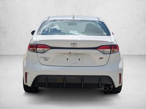 Used 2023 Toyota Corolla SE w/ SE Premium Package FWD image 6