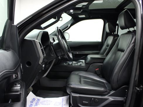 Used 2021 Ford Expedition XLT AWD/4WD image 12