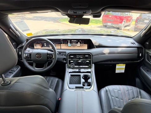 New 2025 Nissan Armada PRO-4X w/ Pro-4X Premium Package image 24