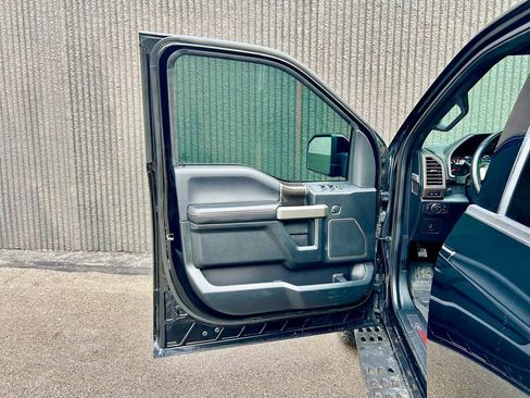 Certified 2018 Ford F150 Raptor w/ Equipment Group 802A Luxury image 14