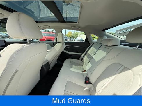 Used 2025 Hyundai Sonata SEL FWD image 18