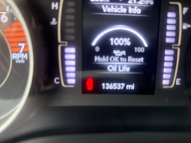 Used 2019 Jeep Cherokee Latitude w/ Popular Appearance Group FWD image 13