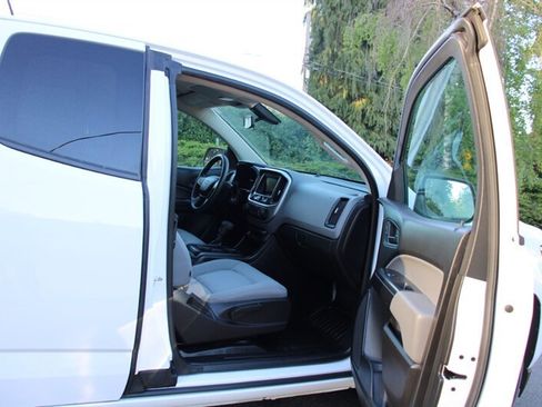 Used 2019 Chevrolet Colorado W/T w/ WT Convenience Package RWD image 14