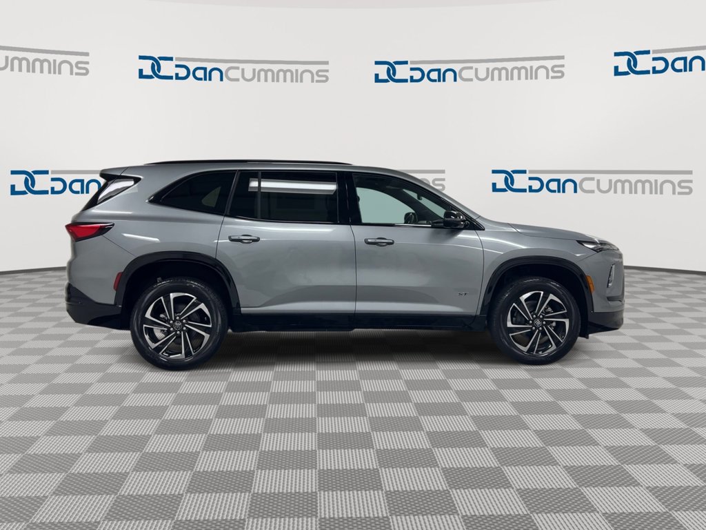 New 2027 Buick Enclave Sport Touring w/ Power Package AWD/4WD image 9