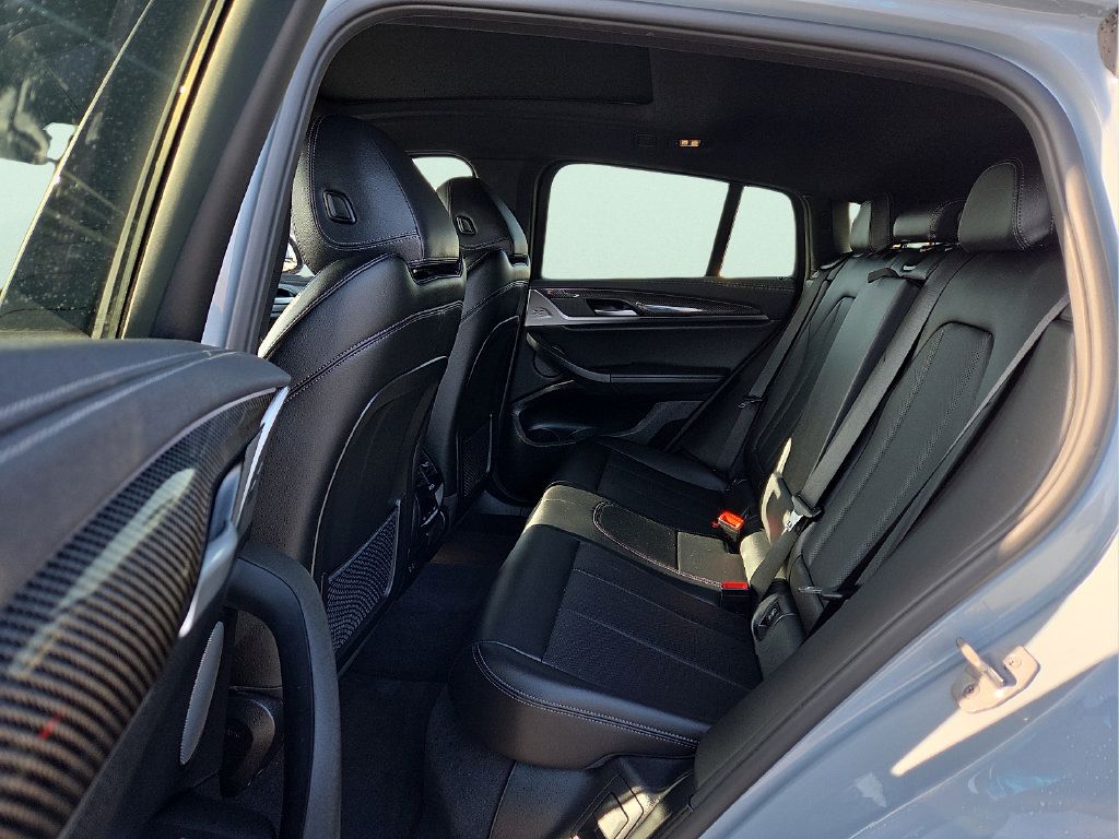 Used 2024 BMW X4 M40i w/ Premium Package AWD/4WD image 11