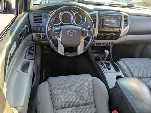 Used 2015 Toyota Tacoma TRD Pro image 8