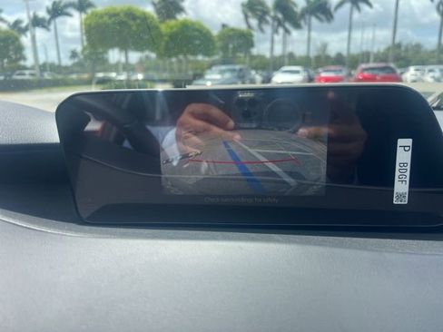 Certified 2025 MAZDA MAZDA3 s Sport image 45