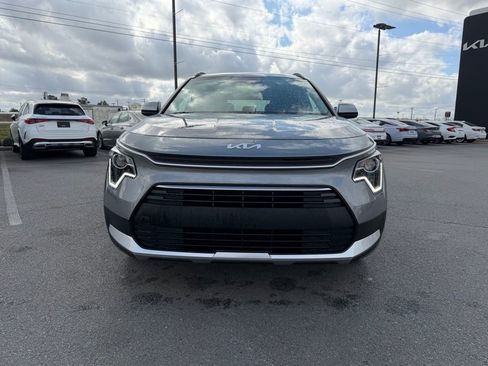 New 2026 Kia Niro LX image 2