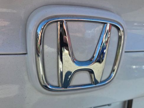 Used 2016 Honda Civic Touring image 14