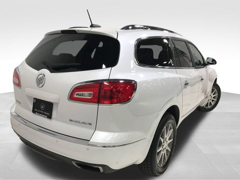 Used 2017 Buick Enclave Convenience FWD image 13