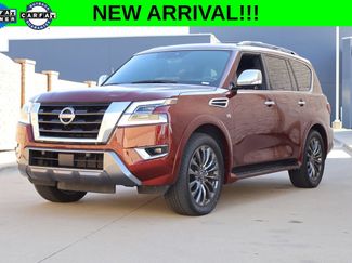 Used 2022 Nissan Armada Platinum w/ Captain's Chairs Package AWD/4WD video 1