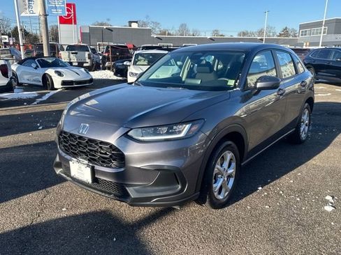 Used 2023 Honda HR-V LX image 1