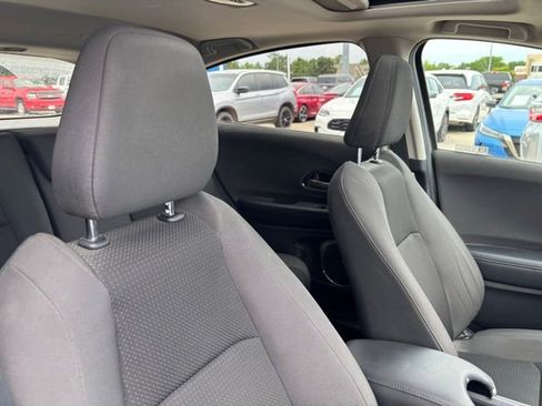 Used 2020 Honda HR-V EX image 17