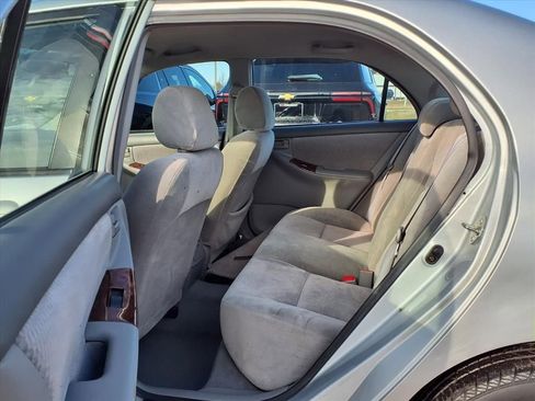 Used 2005 Toyota Corolla image 9