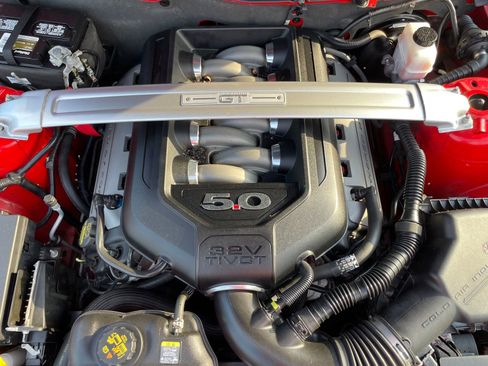 Used 2011 Ford Mustang GT Premium w/ 402A Rapid Spec Order Code RWD image 26