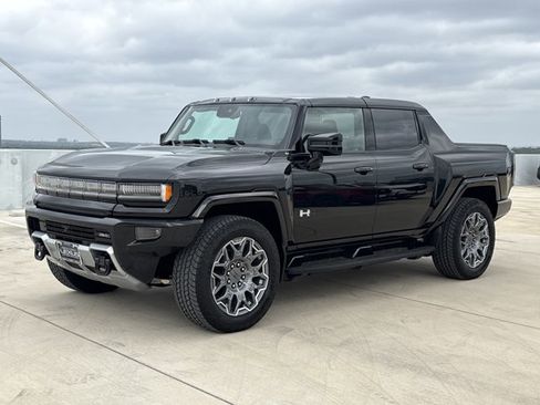 Used 2025 GMC Hummer EV 3X image 3
