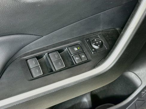 Used 2023 Toyota RAV4 XLE Premium FWD image 20
