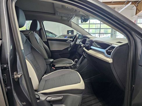New 2026 Volkswagen Taos SE AWD/4WD image 10