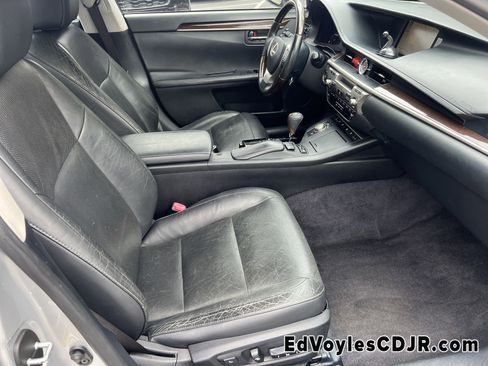 Used 2014 Lexus ES 350 image 17