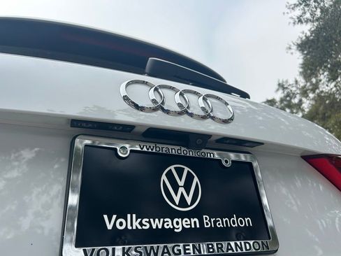 Used 2020 Audi Q3 2.0T Premium Plus w/ Premium Plus Package image 37