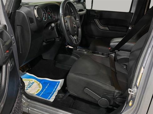 Used 2015 Jeep Wrangler Unlimited Sport w/ Quick Order Package 24S image 16