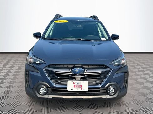 Certified 2025 Subaru Outback Premium AWD/4WD image 2