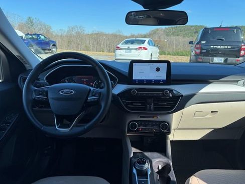 Used 2022 Ford Escape SEL FWD image 19