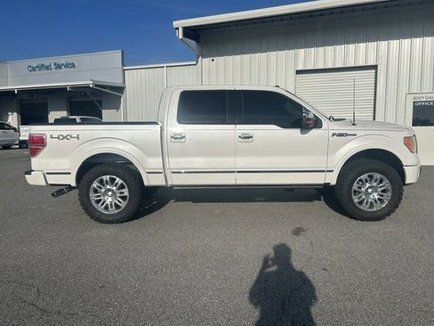 Used 2010 Ford F150 4x4 SuperCrew image 4