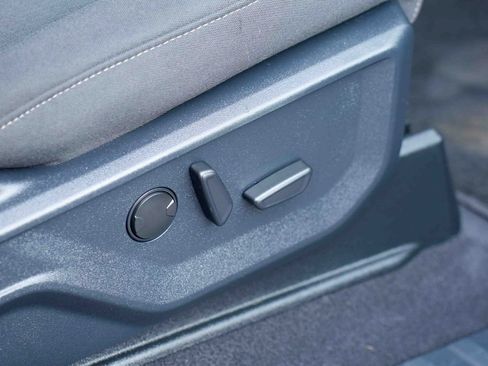 Used 2023 Ford F150 XLT w/ Equipment Group 302A High image 16