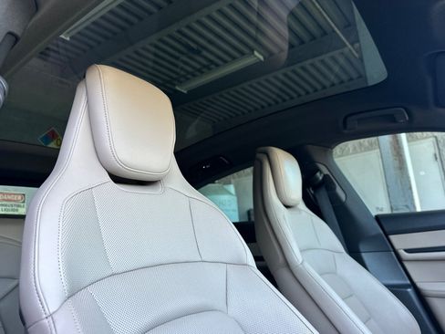 Certified 2022 Porsche Taycan RWD image 16
