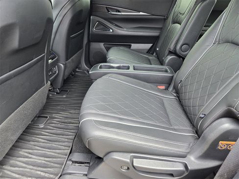 Used 2023 INFINITI QX60 Autograph w/ Cargo Package image 28