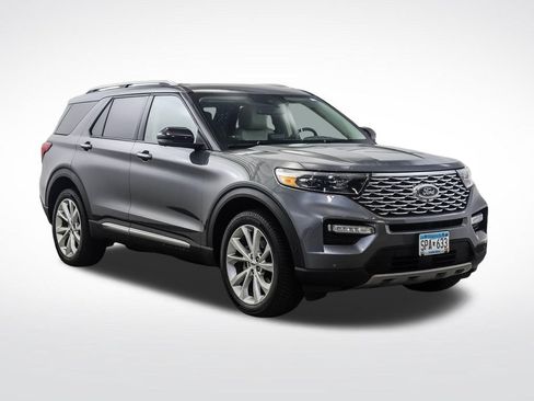 Used 2022 Ford Explorer Platinum w/ Equipment Group 601A AWD/4WD image 7