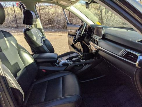 Used 2022 Kia Telluride S image 21