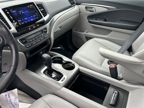 Used 2018 Honda Pilot EX-L image 10