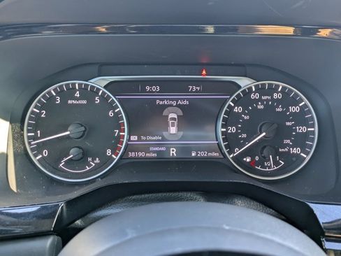 Used 2023 Nissan Pathfinder SL w/ Lighting Package (N92) image 24