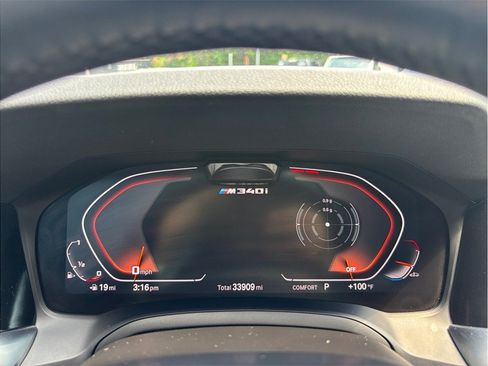 Used 2022 BMW M340i RWD image 27