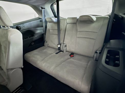 Used 2021 Honda Pilot EX image 27