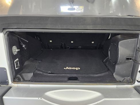 Used 2014 Jeep Wrangler Unlimited Sahara w/ Dual Top Group image 12