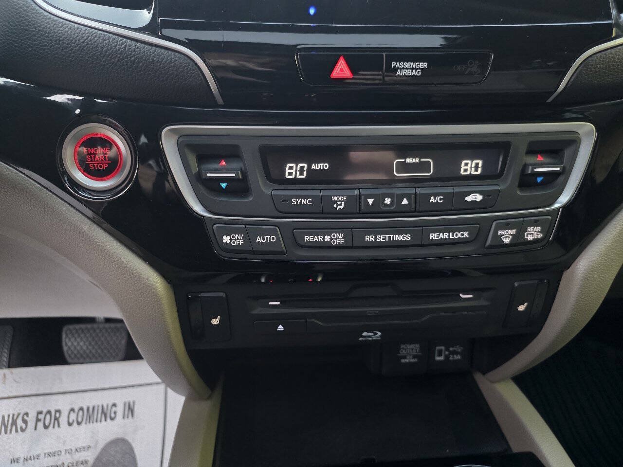 Used 2019 Honda Pilot Touring image 17