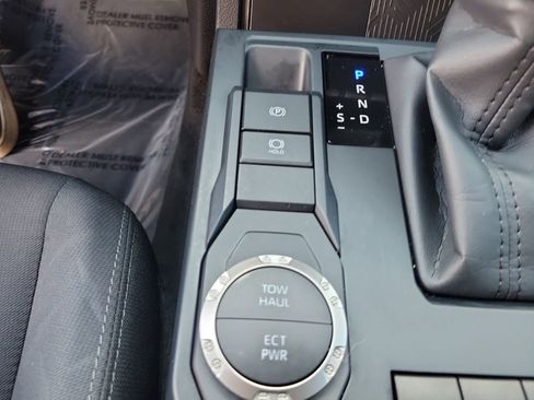 Used 2024 Toyota Tacoma SR5 image 23