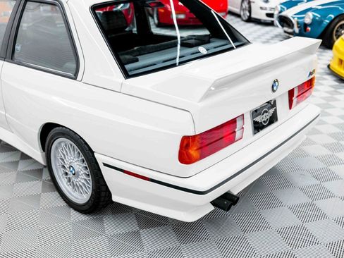 Used 1990 BMW M3 Coupe RWD image 29